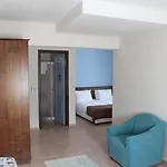 Oya Butik 3*