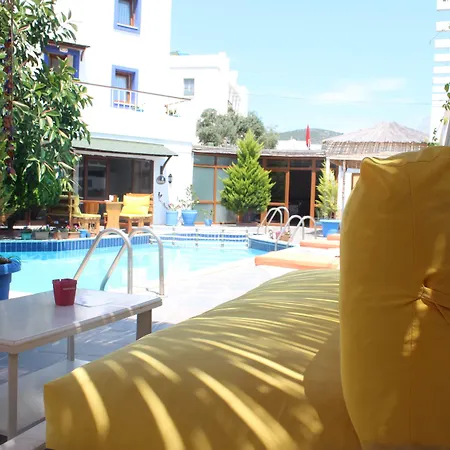 Oya Butik 3* בודרום