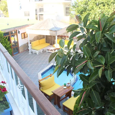 Otel Oya Butik 3*